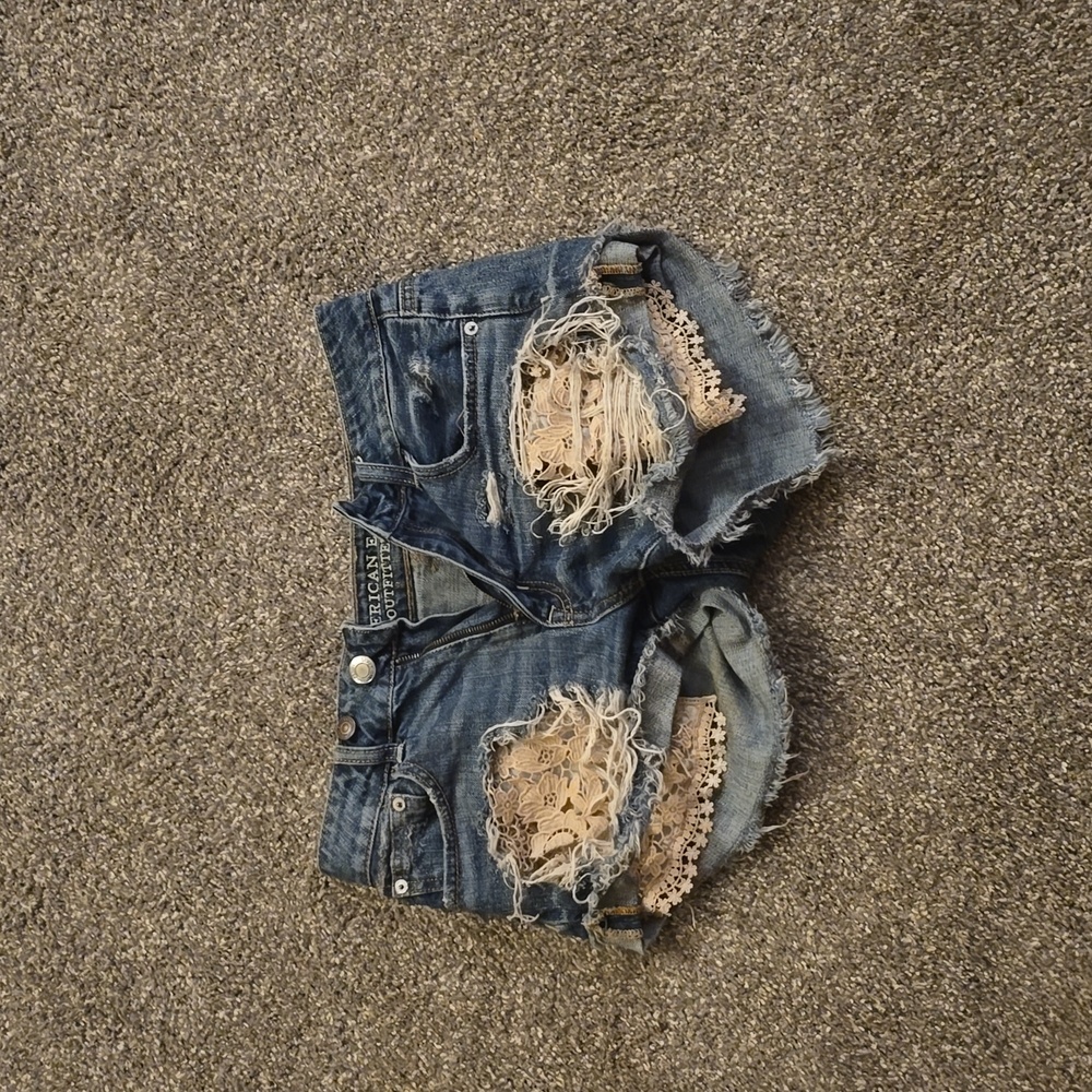 Lace ripped american eagle shorts size 4